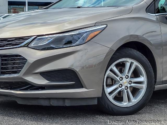 2018 Chevrolet Cruze Vehicle Photo in OAK LAWN, IL 60453-2517