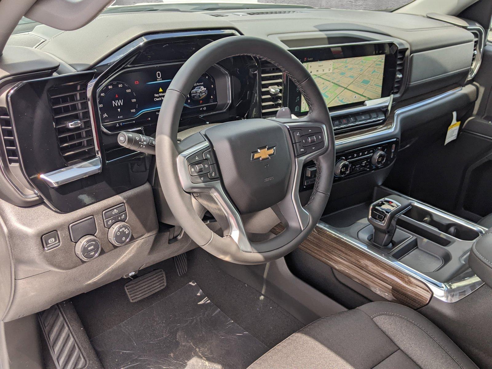 2025 Chevrolet Silverado 1500 Vehicle Photo in PEMBROKE PINES, FL 33024-6534