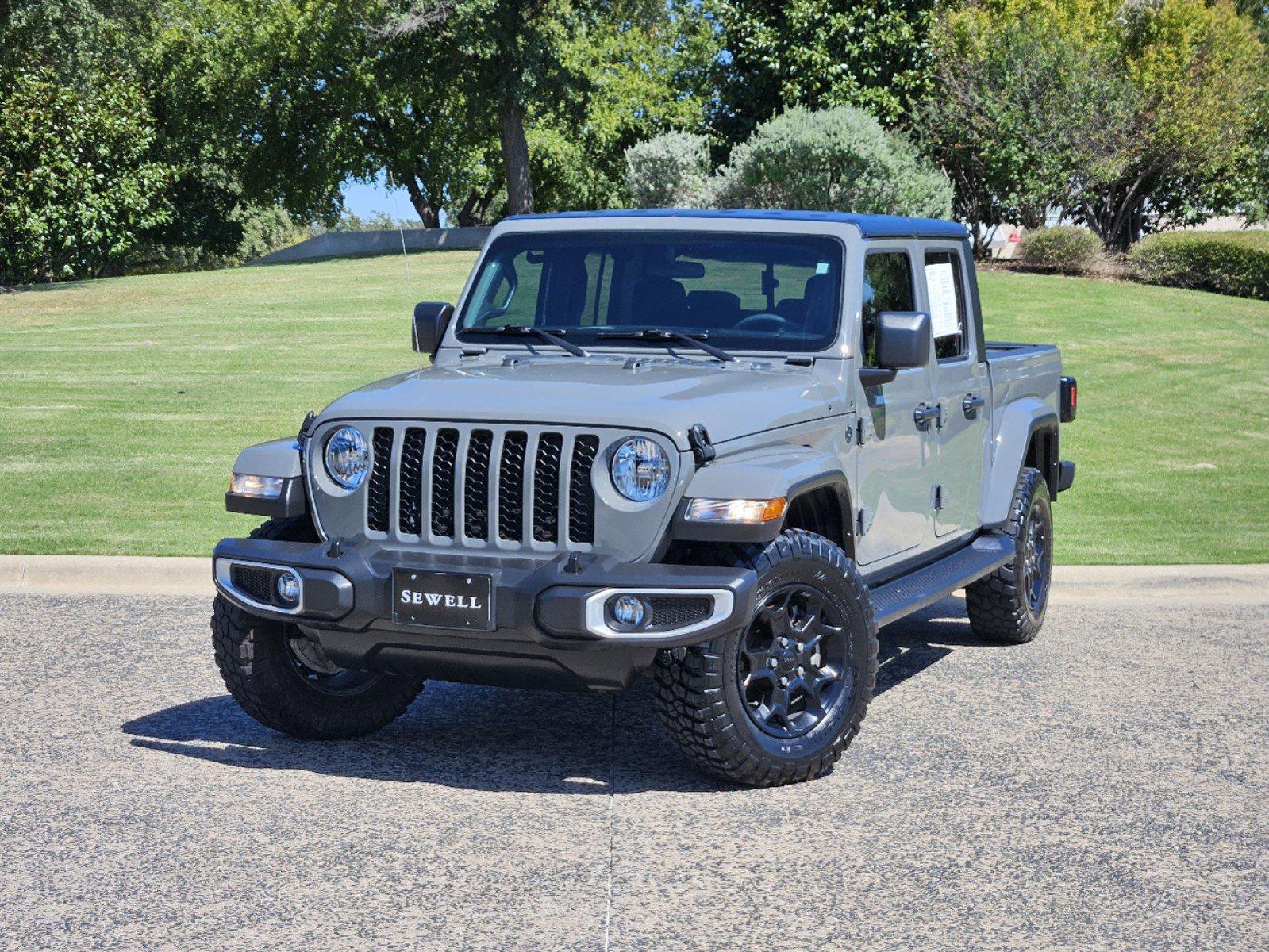 2023 Jeep Gladiator Vehicle Photo in Fort Worth, TX 76132