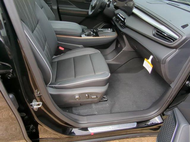 2025 Buick Enclave Vehicle Photo in ALBERTVILLE, AL 35950-0246