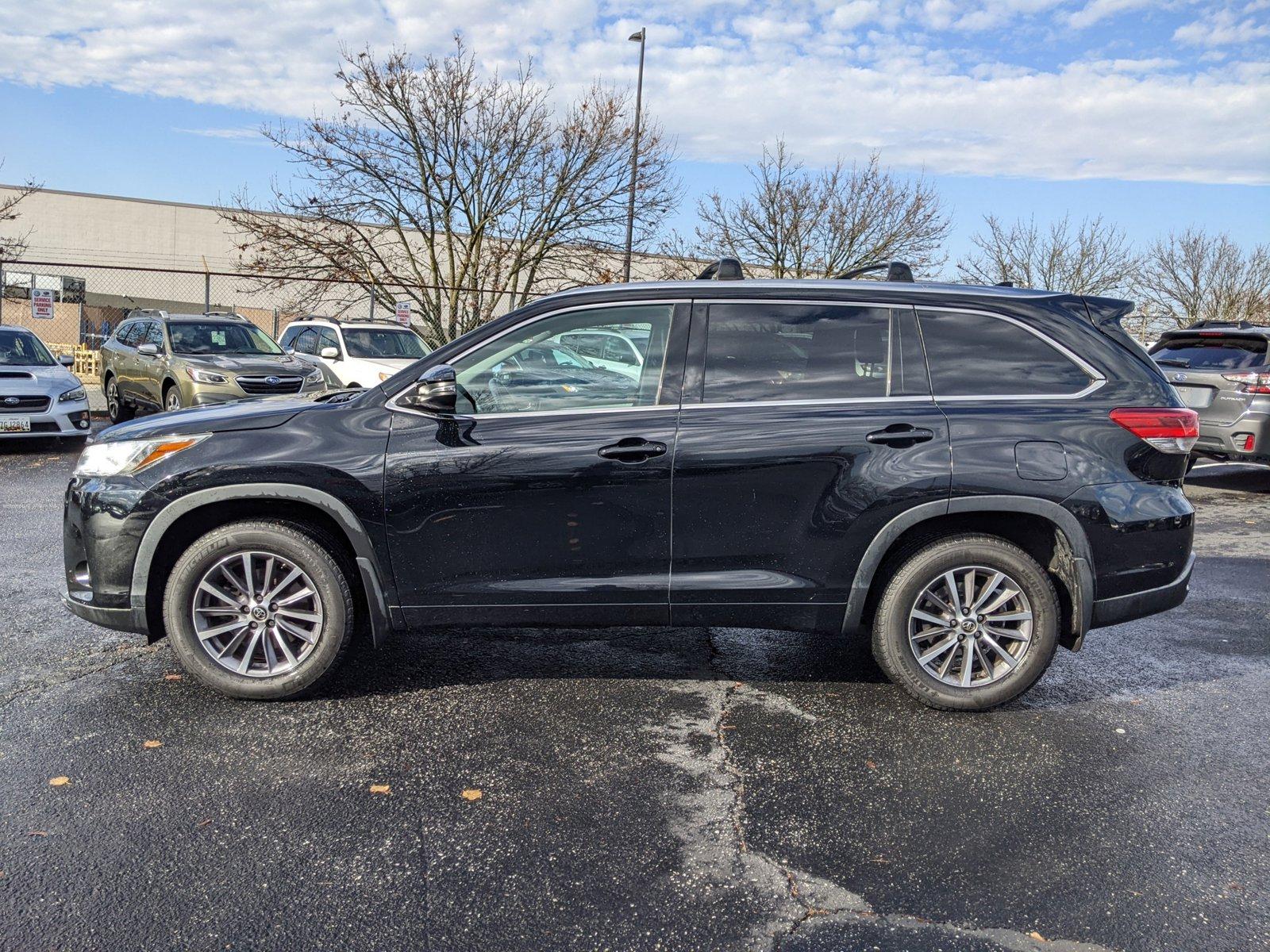 2018 Toyota Highlander Vehicle Photo in Cockeysville, MD 21030