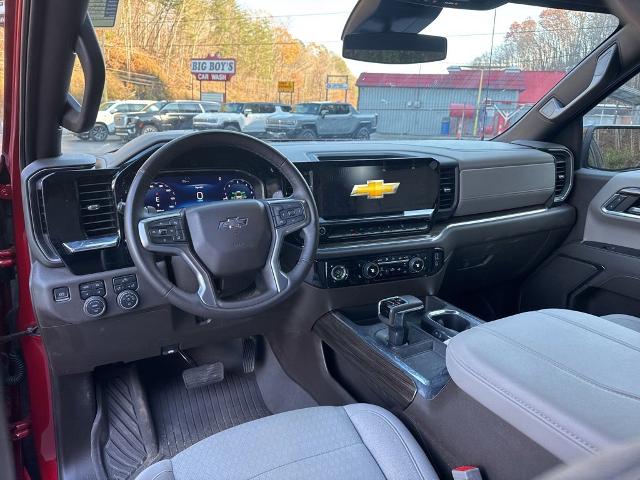 2024 Chevrolet Silverado 1500 Vehicle Photo in MARION, NC 28752-6372