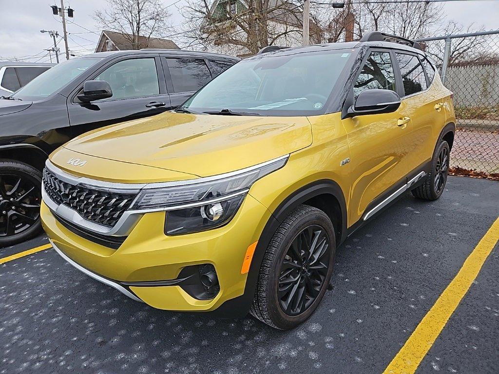 2022 Kia Seltos Vehicle Photo in AKRON, OH 44303-2185