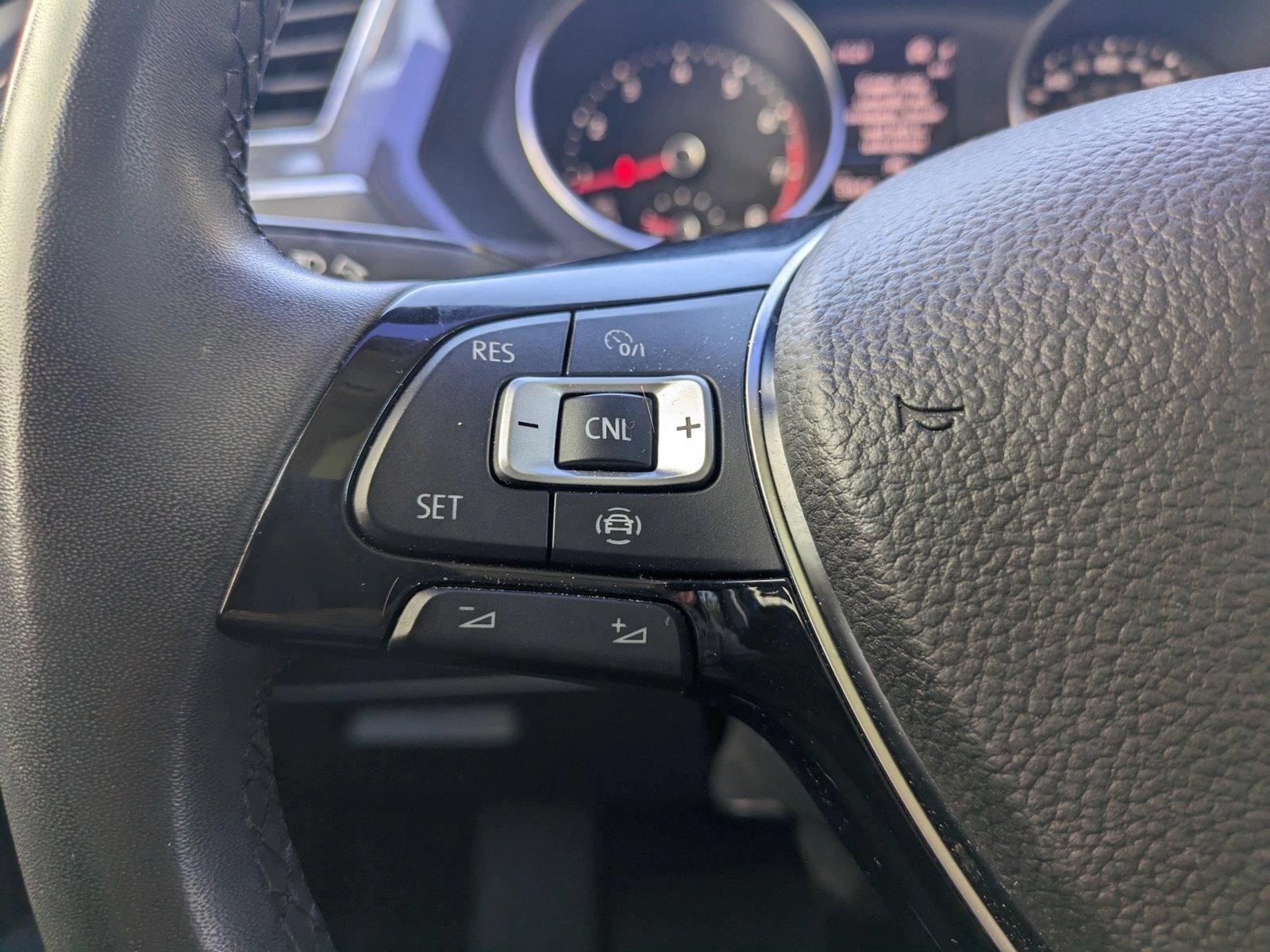 2020 Volkswagen Tiguan Vehicle Photo in Bradenton, FL 34207