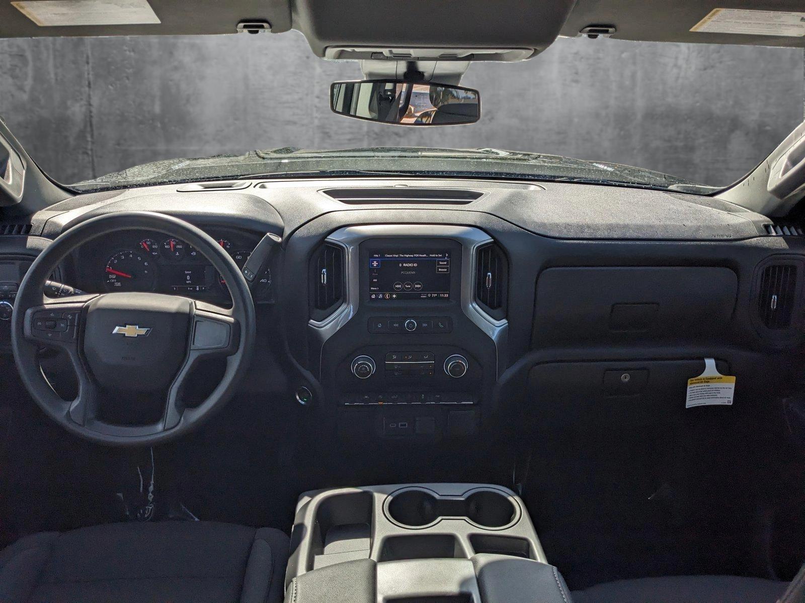 2025 Chevrolet Silverado 1500 Vehicle Photo in GREENACRES, FL 33463-3207