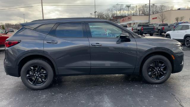 2022 Chevrolet Blazer Vehicle Photo in MOON TOWNSHIP, PA 15108-2571