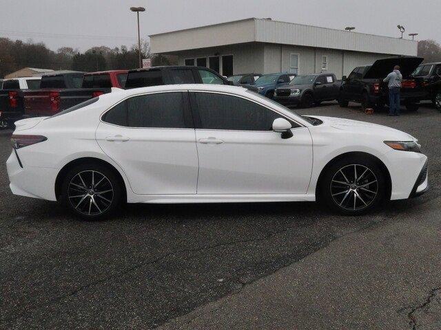 Used 2023 Toyota Camry SE with VIN 4T1G11AKXPU103068 for sale in Gainesville, GA