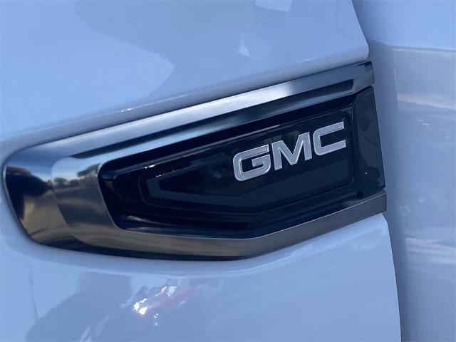 2021 GMC Yukon Vehicle Photo in GOODYEAR, AZ 85338-1310