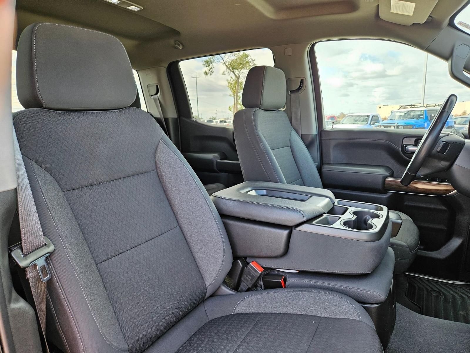 2021 Chevrolet Silverado 1500 Vehicle Photo in Seguin, TX 78155