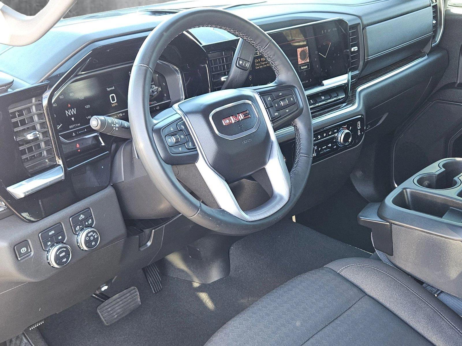 2024 GMC Sierra 1500 Vehicle Photo in PEORIA, AZ 85382-3715