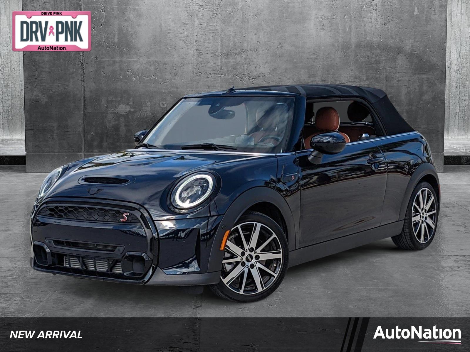 2024 MINI Cooper S Convertible Vehicle Photo in Davie, FL 33331