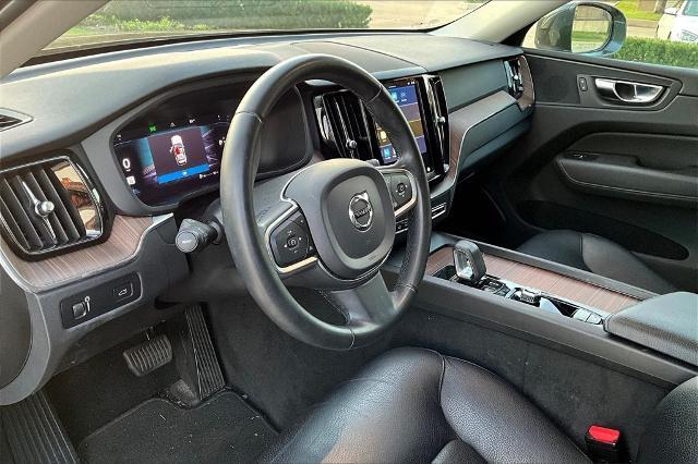 2022 Volvo XC60 Vehicle Photo in Houston, TX 77007