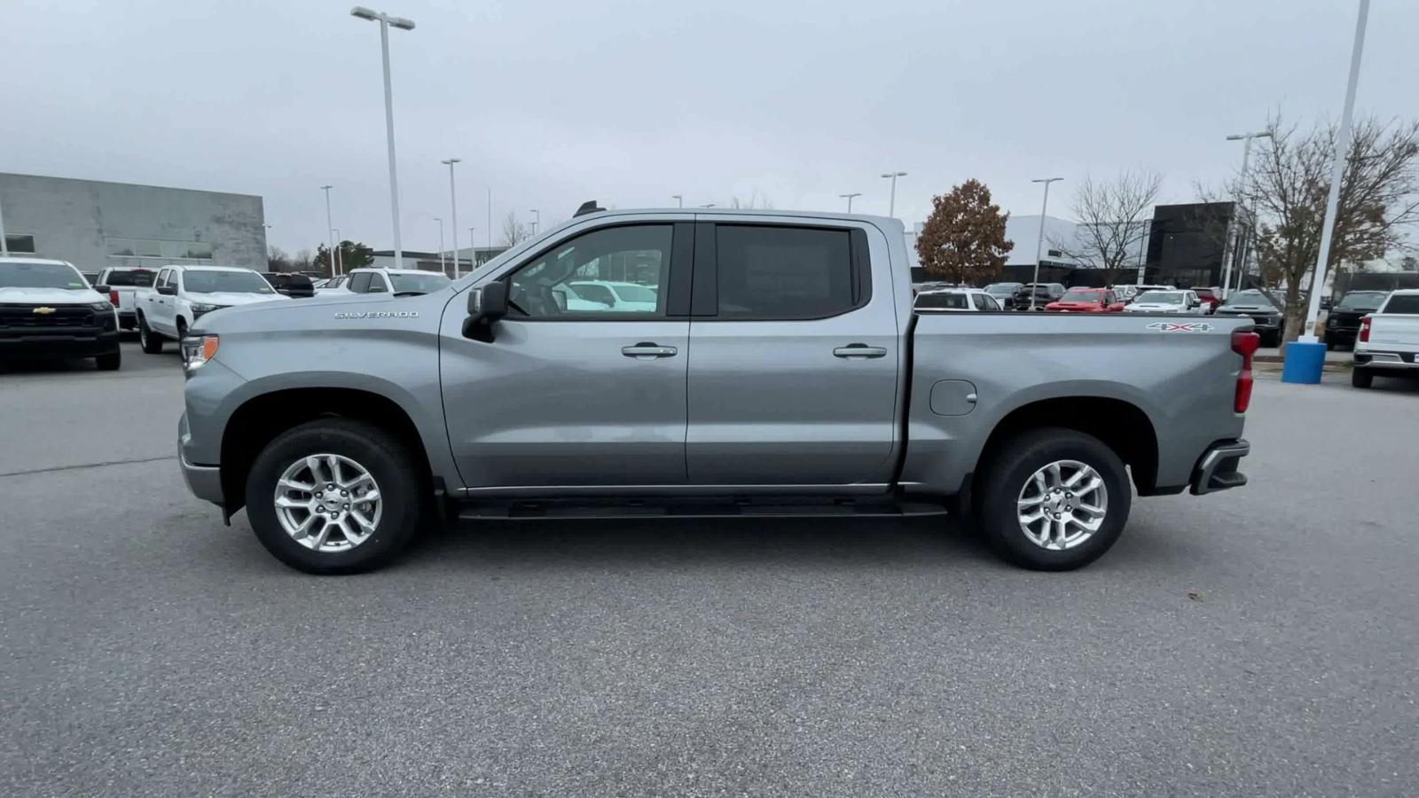 2025 Chevrolet Silverado 1500 Vehicle Photo in BENTONVILLE, AR 72712-4322