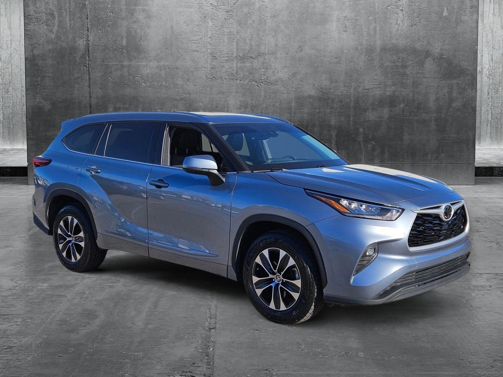 2020 Toyota Highlander Vehicle Photo in HENDERSON, NV 89014-6702