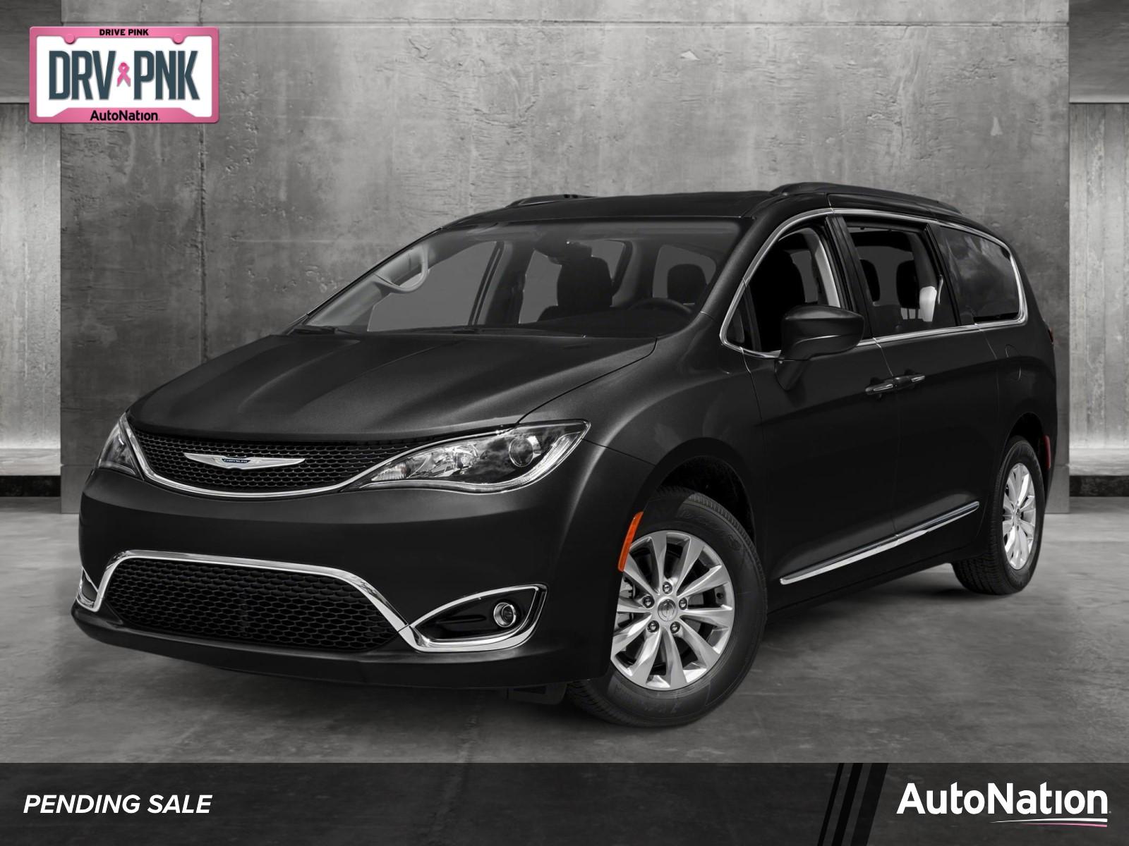 2018 Chrysler Pacifica Vehicle Photo in MIAMI, FL 33172-3015