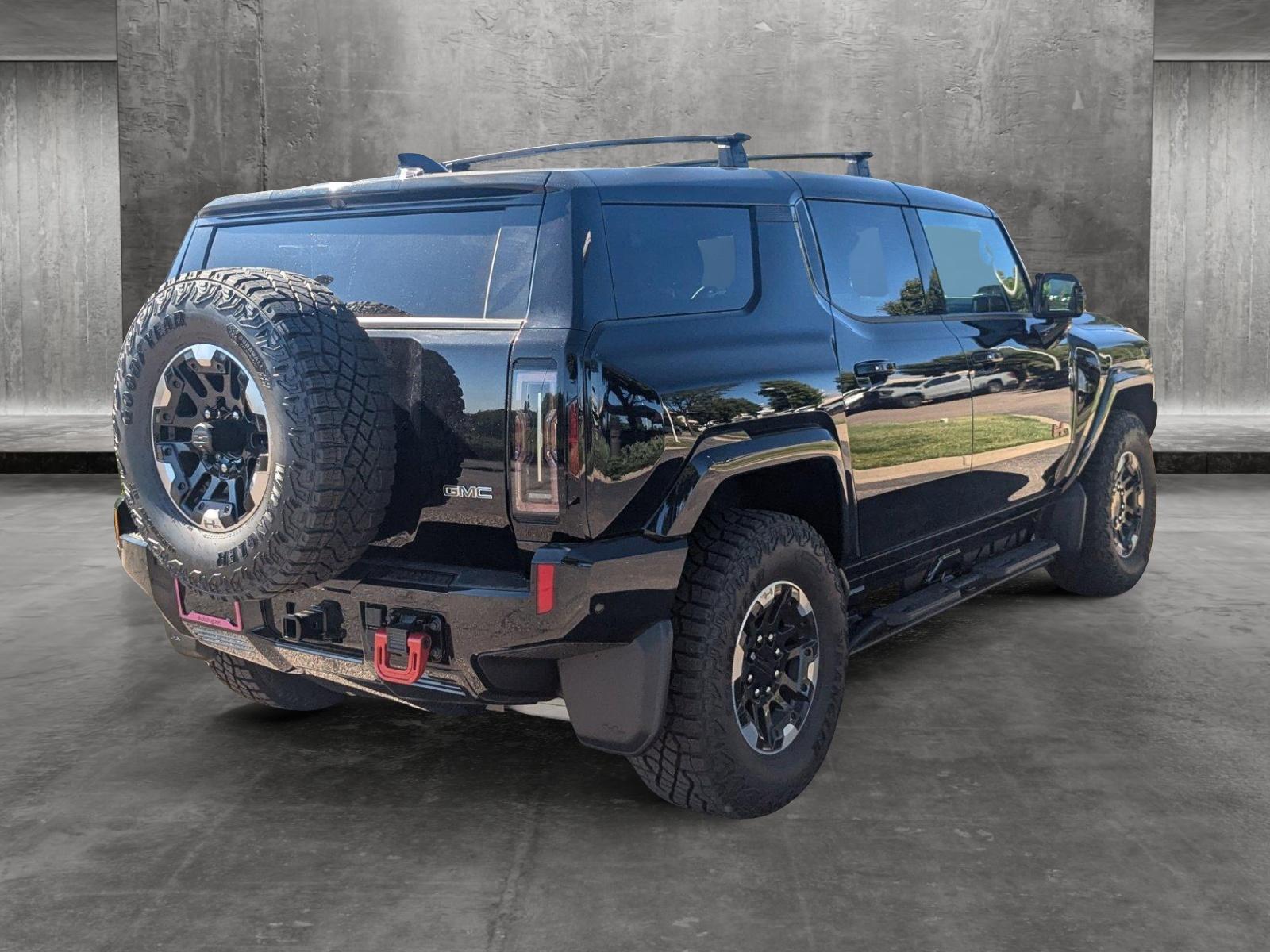 2024 GMC HUMMER EV SUV Vehicle Photo in LONE TREE, CO 80124-2750