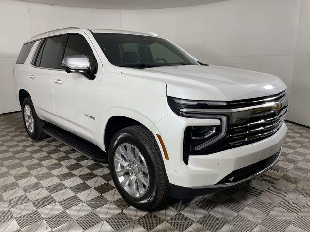 2025 Chevrolet Tahoe Vehicle Photo in PHOENIX, AZ 85014-3381