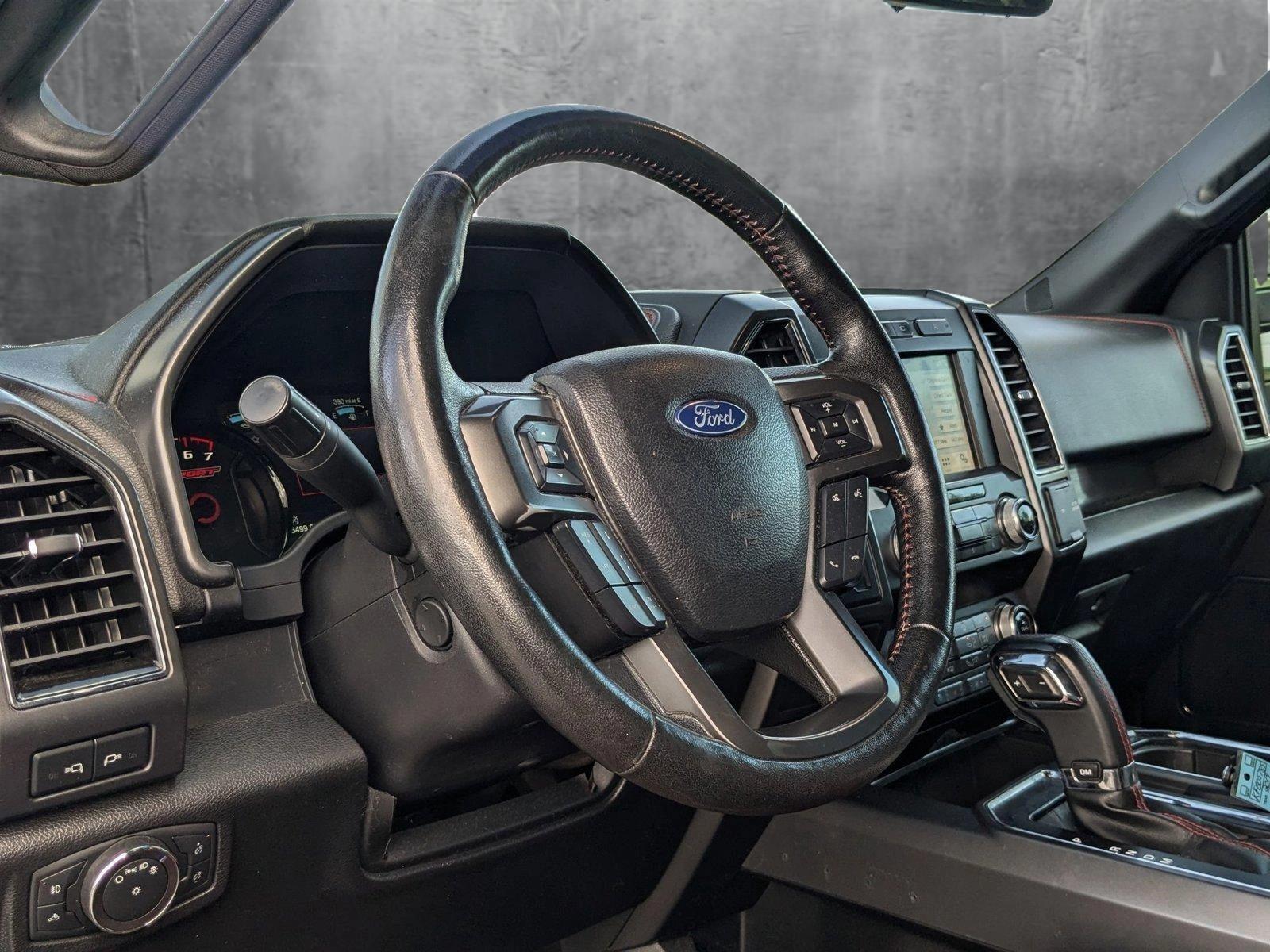 2019 Ford F-150 Vehicle Photo in St. Petersburg, FL 33713