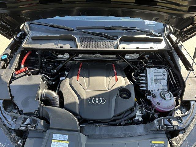 2025 Audi SQ5 Vehicle Photo in HOUSTON, TX 77090