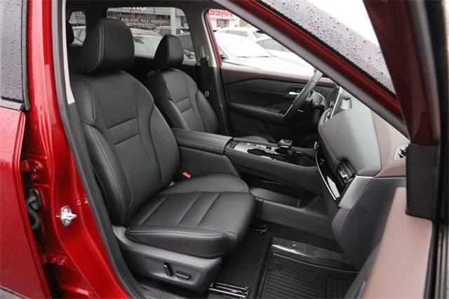 2023 Nissan Rogue Vehicle Photo in Hazelwood, MO 63042