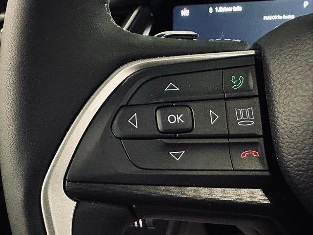 2023 Jeep Grand Cherokee Vehicle Photo in MEDINA, OH 44256-9631