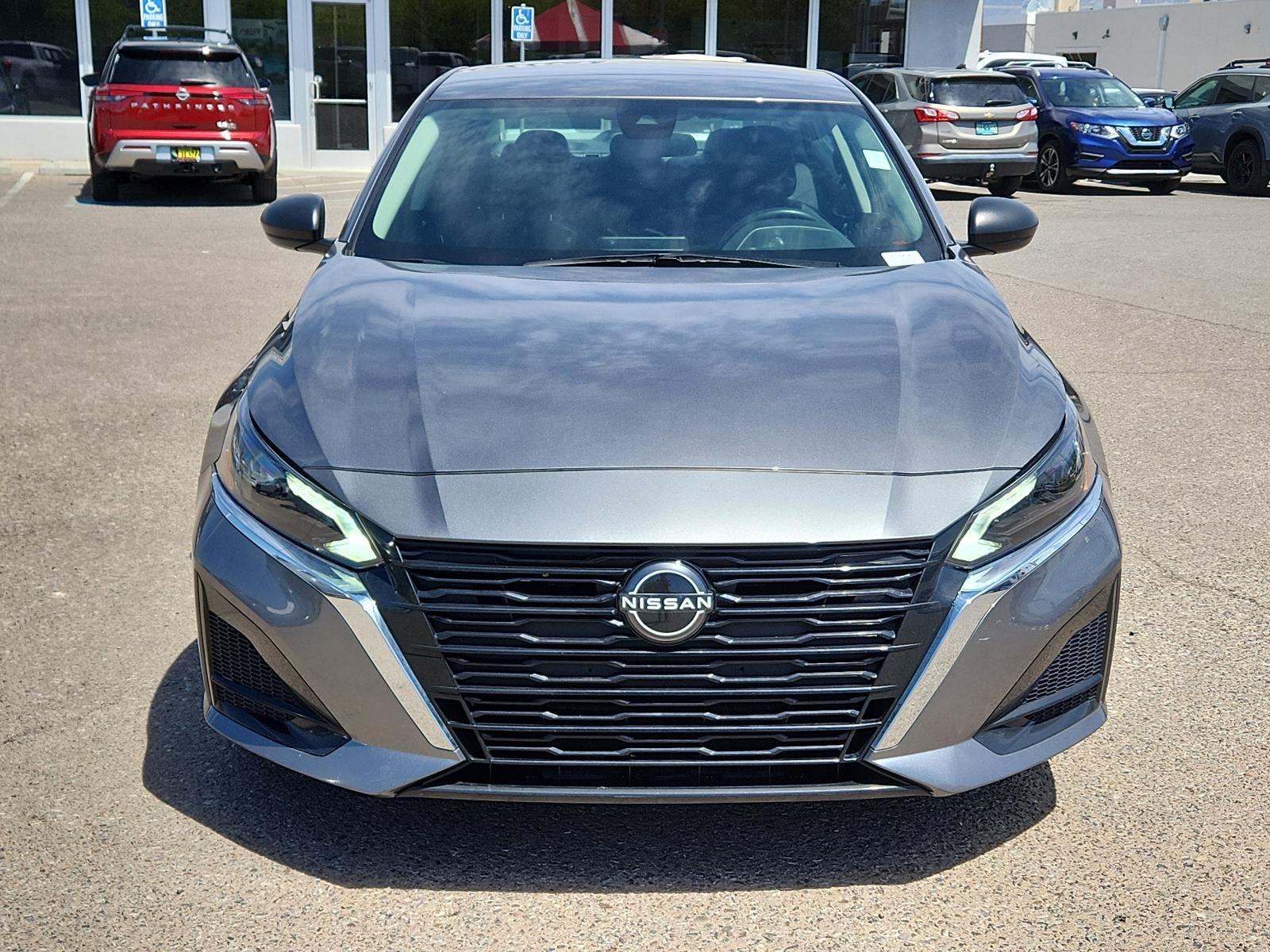 2024 Nissan Altima Vehicle Photo in Albuquerque, NM 87110