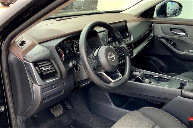 2023 Nissan Rogue Vehicle Photo in TOPEKA, KS 66609-0000