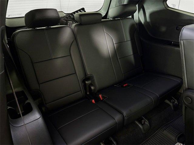 2025 GMC Acadia Vehicle Photo in PUYALLUP, WA 98371-4149