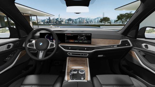 2026 BMW X7 xDrive40i Vehicle Photo in GRAPEVINE, TX 76051