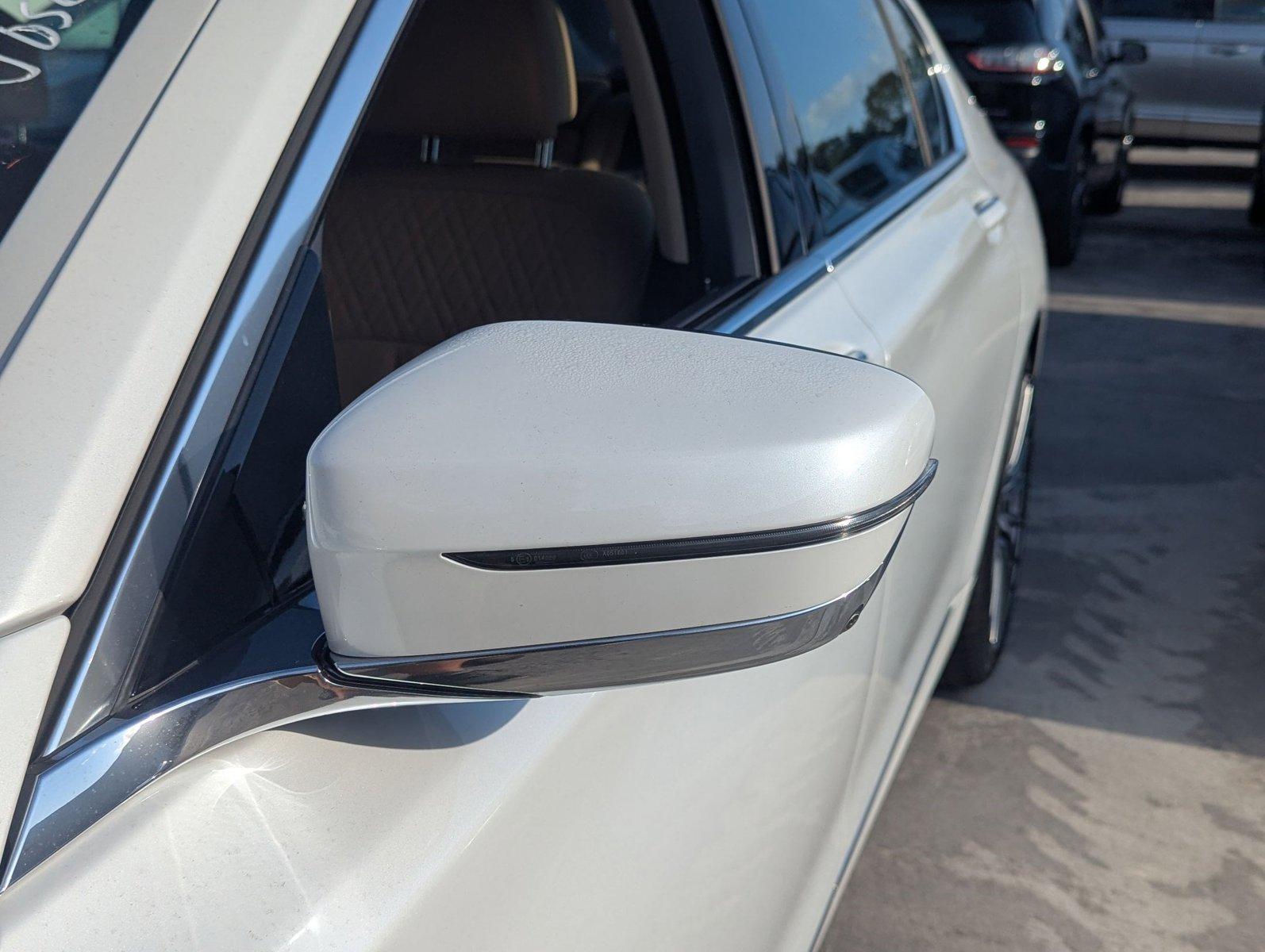 2022 BMW 740i Vehicle Photo in Pembroke Pines , FL 33027