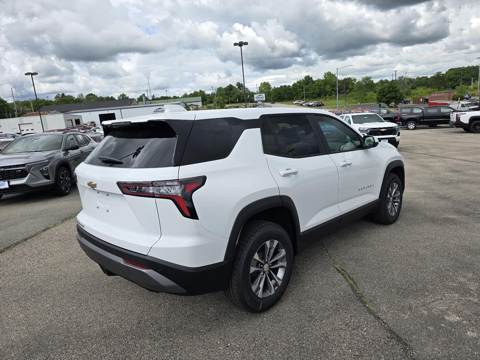 2026 Chevrolet Equinox Vehicle Photo in Rolla, MO 65401