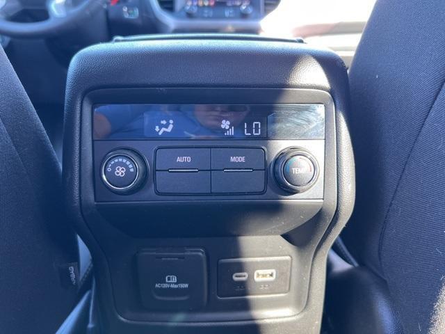 2023 GMC Acadia Vehicle Photo in GREEN BAY, WI 54304-5303