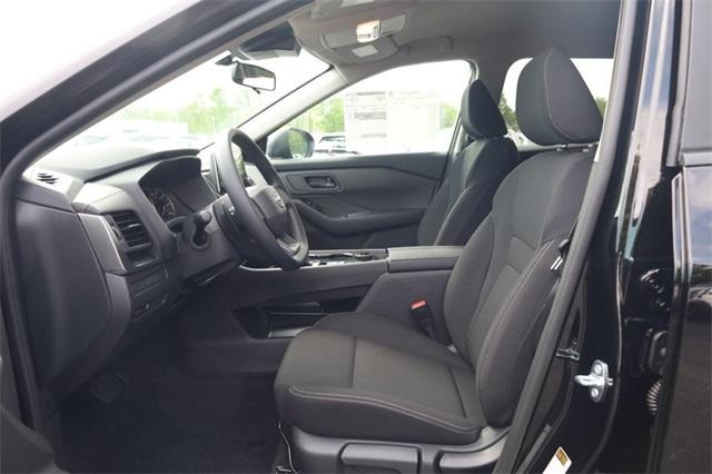 2025 Nissan Rogue Vehicle Photo in Hazelwood, MO 63042