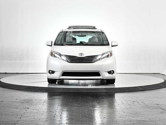 2016 Toyota Sienna Vehicle Photo in DALLAS, TX 75235