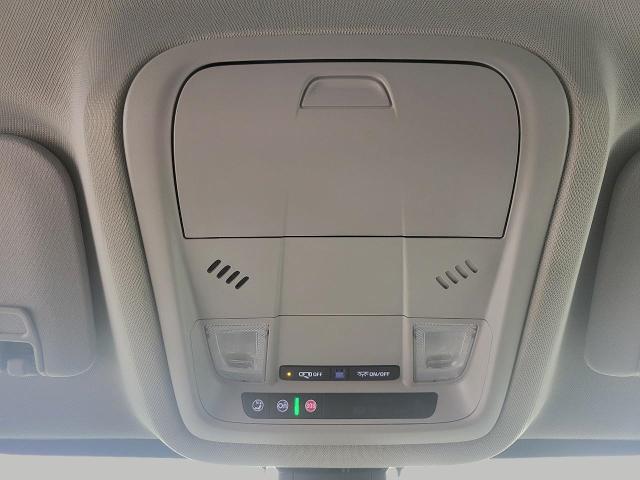 2023 GMC Acadia Vehicle Photo in GREEN BAY, WI 54303-3330
