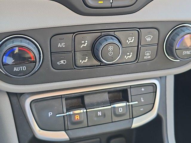 2023 GMC Terrain Vehicle Photo in Pleasant Hills, PA 15236