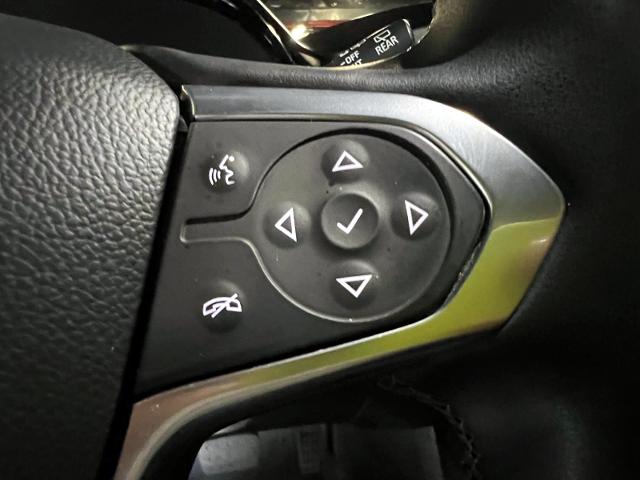 2023 Chevrolet Traverse Vehicle Photo in Roslyn, NY 11576