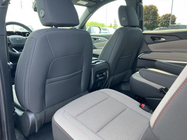 2024 Chevrolet Traverse Vehicle Photo in GREEN BAY, WI 54304-5303