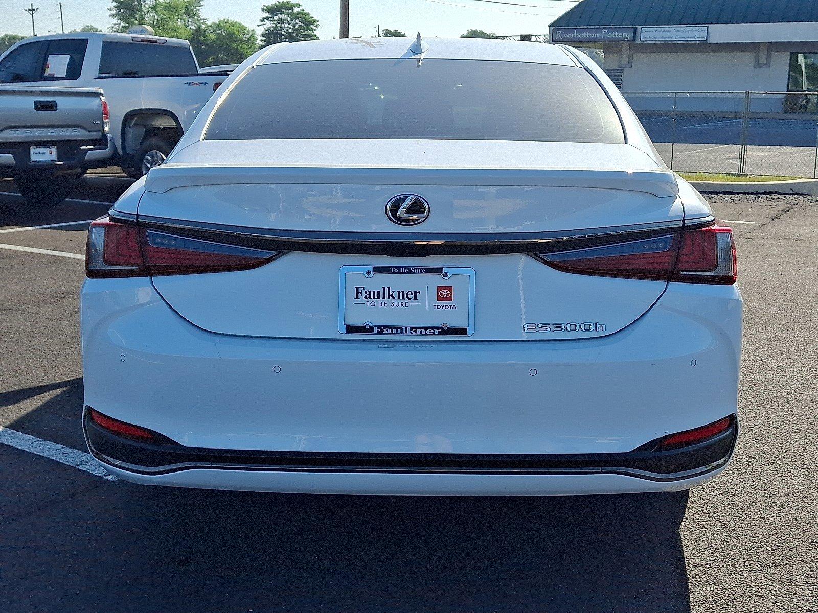 2023 Lexus ES 300h Vehicle Photo in Harrisburg, PA 17111