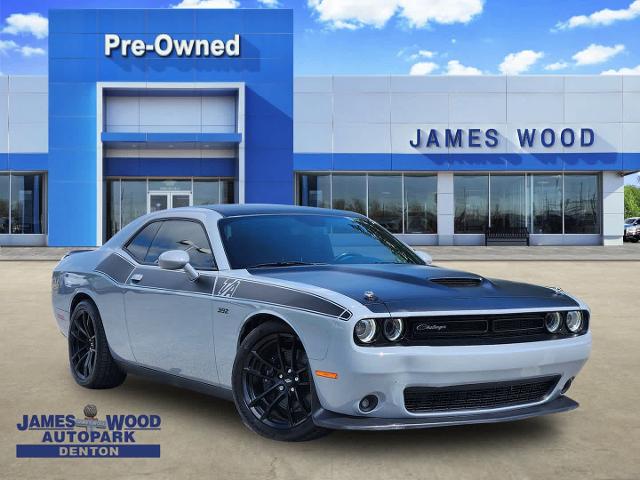 2022 Dodge Challenger Vehicle Photo in DENTON, TX 76210-9321