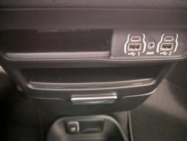 2025 Chrysler Pacifica Vehicle Photo in Oshkosh, WI 54901