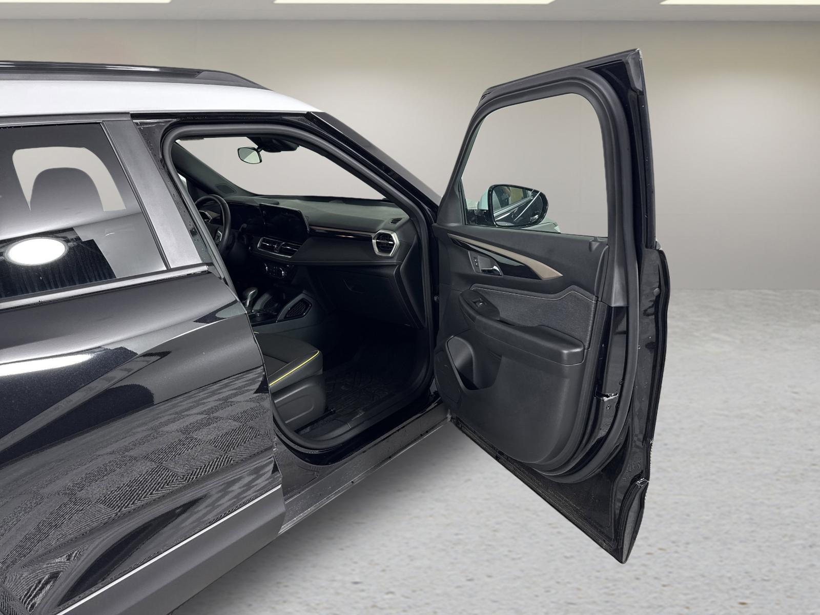 2025 Chevrolet Trailblazer Vehicle Photo in GEORGETOWN, TX 78626-7508