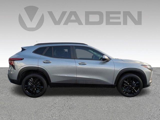 2024 Chevrolet Trax Vehicle Photo in BRUNSWICK, GA 31525-1881