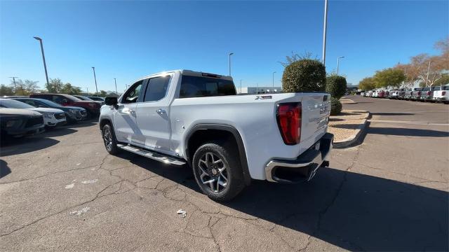 2025 GMC Sierra 1500 Vehicle Photo in GOODYEAR, AZ 85338-1310