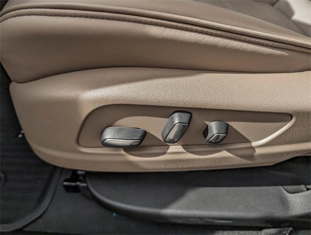 2024 Cadillac XT6 Vehicle Photo in LITTLETON, CO 80124-2754