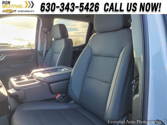 2025 Chevrolet Silverado 1500 Vehicle Photo in AURORA, IL 60503-9326