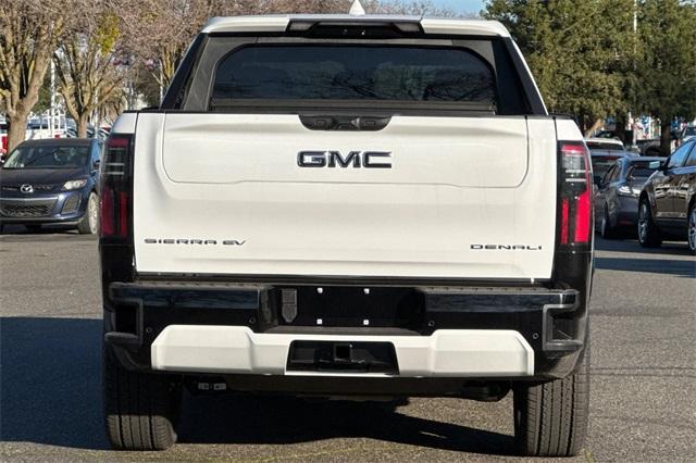 2025 GMC Sierra EV Vehicle Photo in ELK GROVE, CA 95757-8703