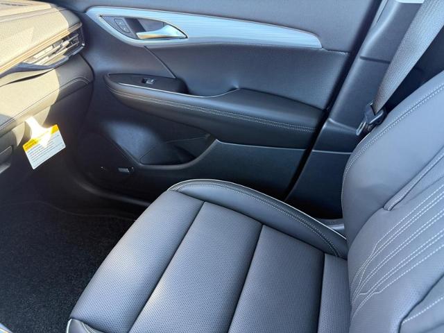 2025 Buick Envision Vehicle Photo in COLUMBIA, MO 65203-3903