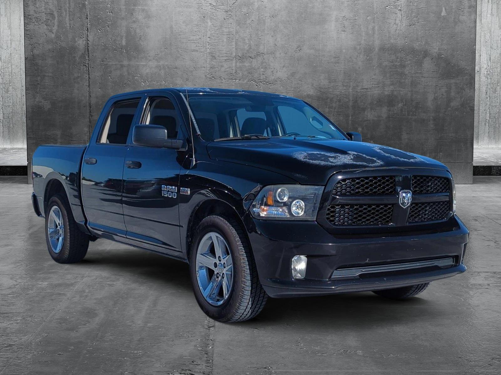 2015 Ram 1500 Vehicle Photo in Ft. Myers, FL 33907