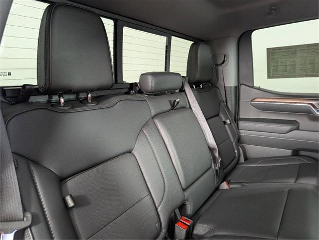 2024 GMC Sierra 1500 Vehicle Photo in ENGLEWOOD, CO 80113-6708